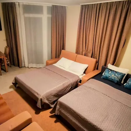 Family Luxurious With Sea View Apartmán *