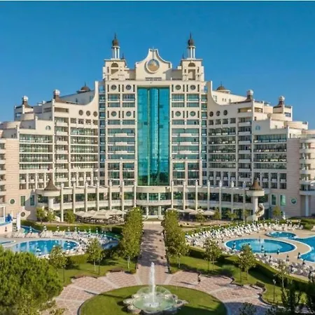 Family Luxurious With Sea View Apartament *