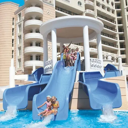 Family Luxurious With Sea View Apartament *